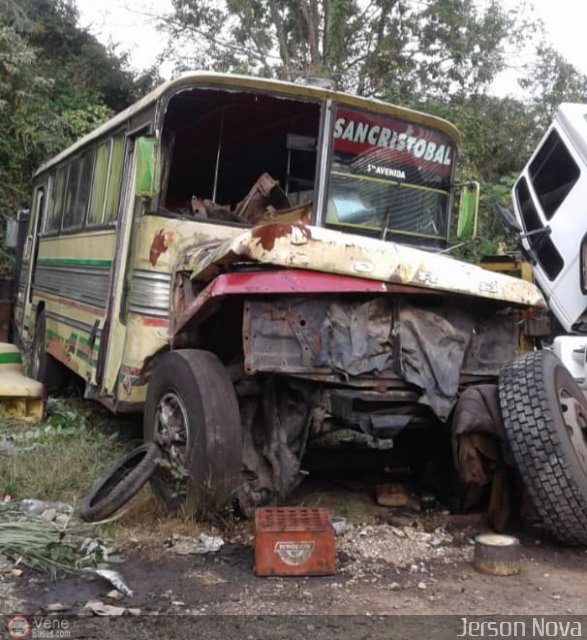 En Chiveras Abandonados Recuperacin 17 por Jerson Nova