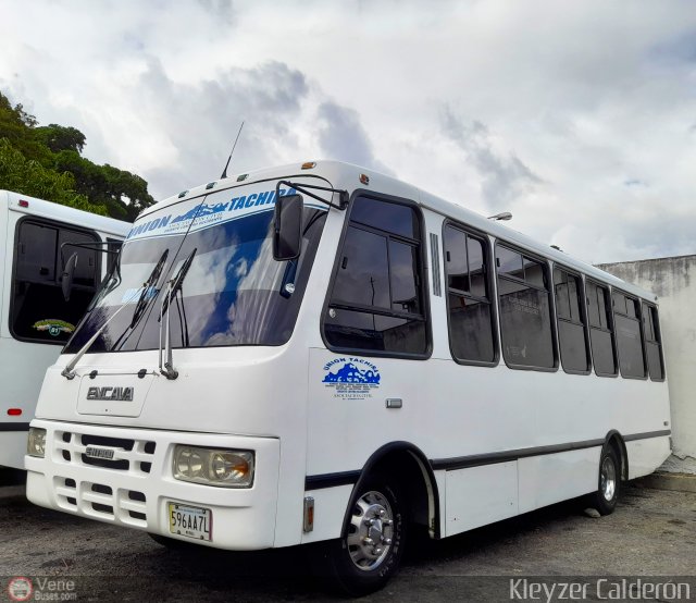 Unin Tchira 950 por Kleyzer Caldern