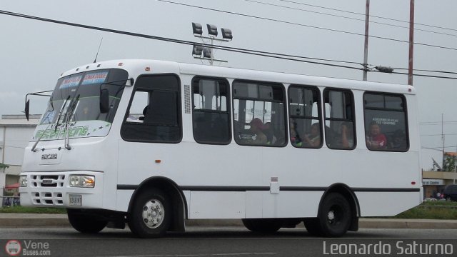 L�nea F�lix Roman Duque 36 por Leonardo Saturno