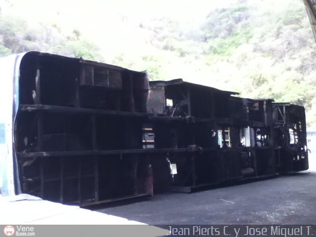 DC - Autobuses de Antimano 056 por Edgardo Gonz�lez