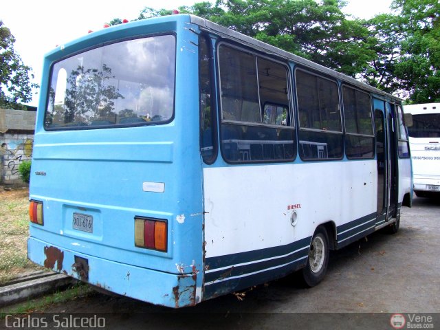 Universidad Pedag�gica Experimental Libertador IPR-M�caro 01 por Carlos Salcedo