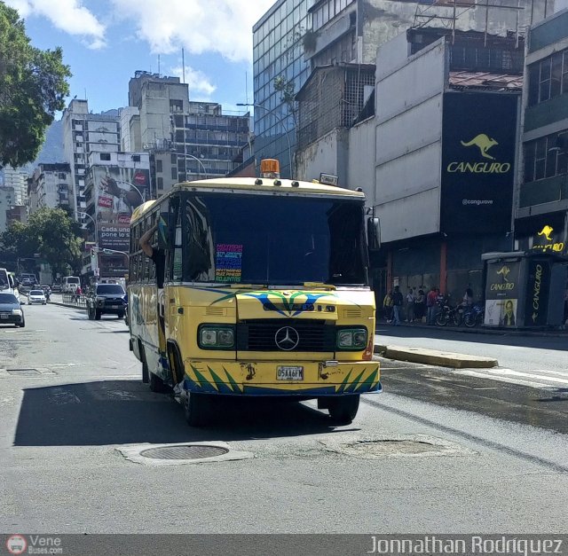 A.C. L�nea R�o Cristal 041 por Jonnathan Rodr�guez