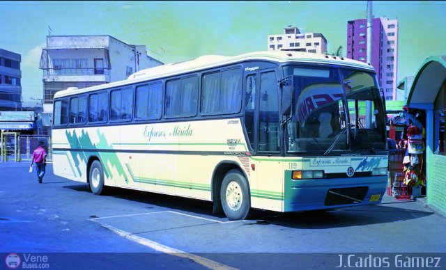 Expresos M�rida 0119 por Pablo Acevedo