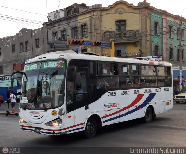 Transportes Huscar S.A. 2086 por Leonardo Saturno