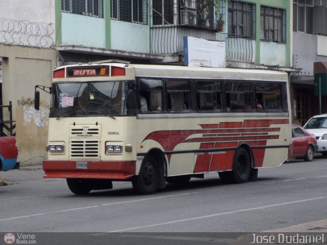 LA - Ruta 5 899 por Jos Dudamel