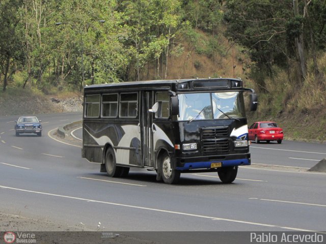 Organizaciones Unidas de C. Caracas - La Guaira 296 por Pablo Acevedo