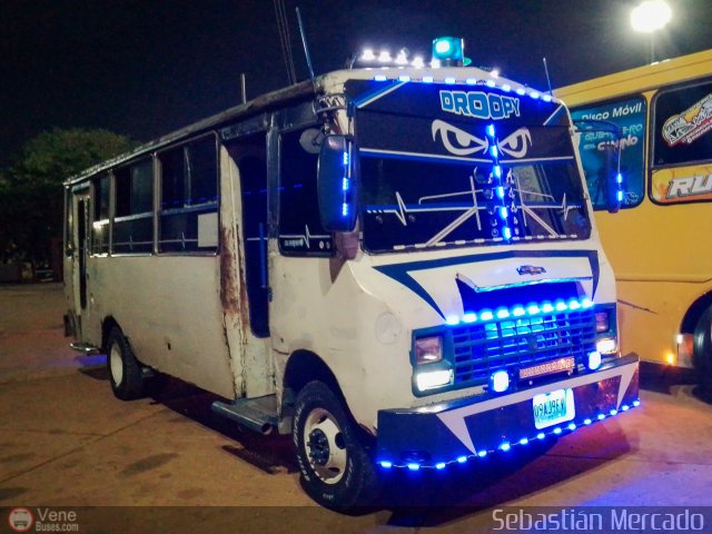 ZU - Los Claveles 94 por Sebasti�n Mercado