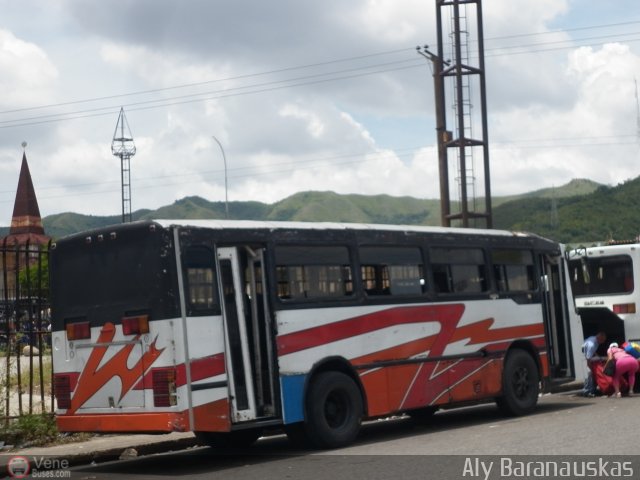 CA - Unin La Esmeralda 250 por Aly Baranauskas