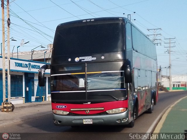 Expresos Del Lago 1114 por Sebasti�n Mercado