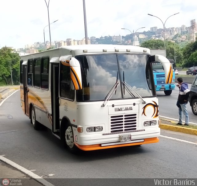 C.U. Caracas - Los Teques A.C. 073 por Vctor Barrios