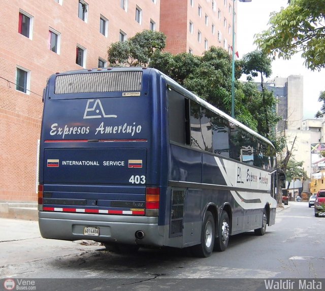 Expresos Amerlujo 403 por Waldir Mata