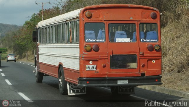 Particular o Desconocido 08A por Pablo Acevedo
