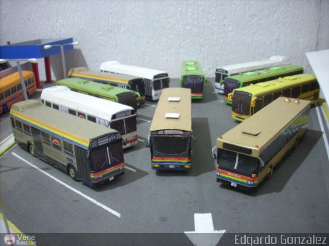 Maquetas y Miniaturas VDJ-5005 por Edgardo Gonzlez