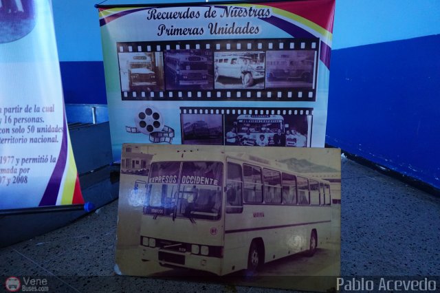 Garajes Paradas y Terminales San-Cristobal por Pablo Acevedo