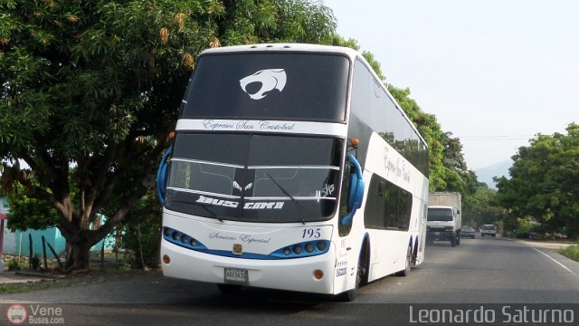Expresos San Crist�bal 195 por Leonardo Saturno