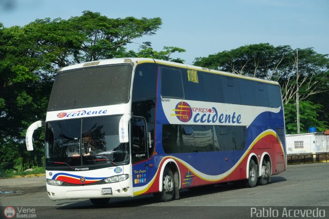 Expresos Occidente 360 por Pablo Acevedo