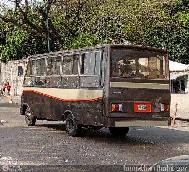 DC - S.C. Plaza Espaa - El Valle - Coche 012 por Jonnathan Rodrguez