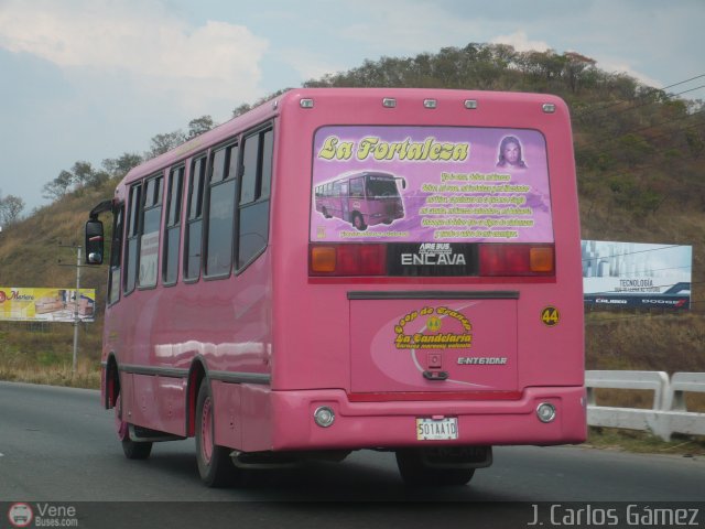 Coop. de Transporte La Candelaria 44 por J. Carlos Gmez