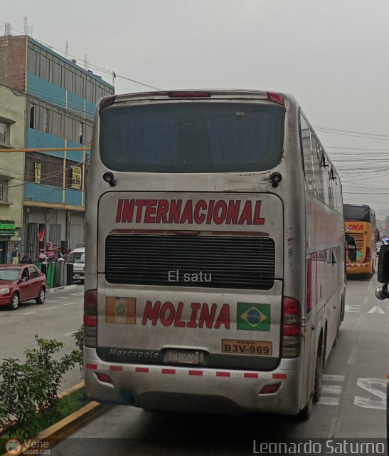 Turismo Molina Unin S.A.C. 969 por Leonardo Saturno