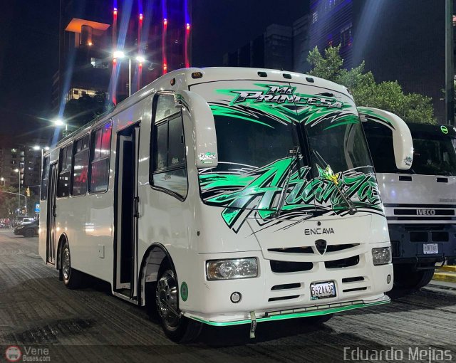 Organizaciones Unidas de C. Caracas - La Guaira 541 por Eduardo Mej�as