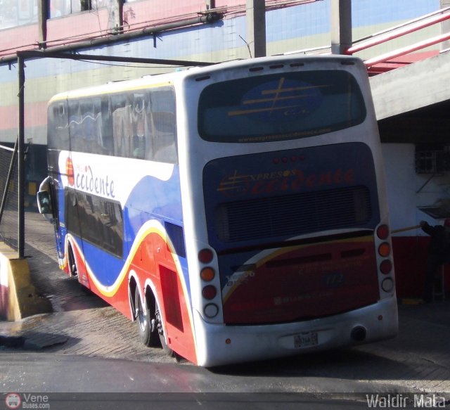 Expresos Occidente 112 por Waldir Mata