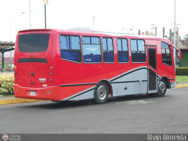 Organizaciones Unidas de C. Caracas - La Guaira 010 por Jesús Valero