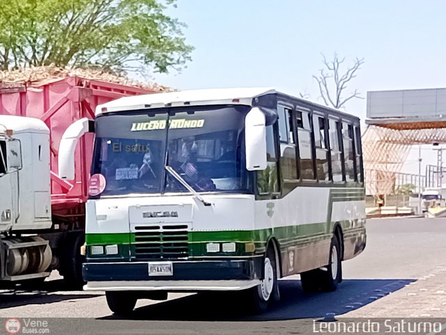 Cooperativa de Transporte Lucero Mundo 099 por Leonardo Saturno