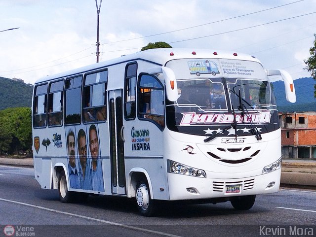 Uso Oficial 15 por Kevin Mora