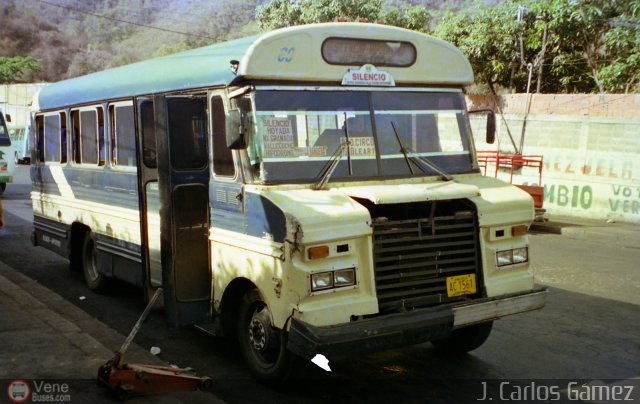 DC - Cooperativa de Transporte Pasajeros del Sur 080 por Pablo Acevedo