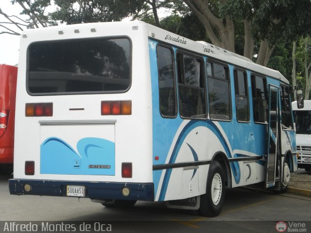 C.U. Caracas - Los Teques A.C. 012 por Alfredo Montes de Oca