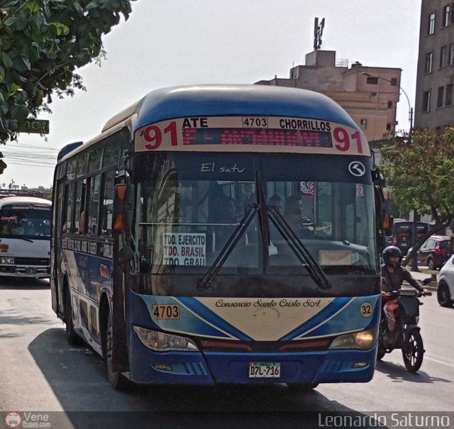 Cons�rcio Santo Cristo 32 por Leonardo Saturno