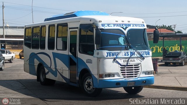 U.C. Falc�n Zulia 69 por Sebasti�n Mercado