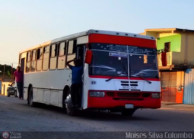 Sin identificacin o Desconocido 29 por Moiss Silva Colombo