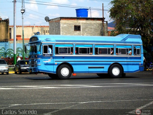 Unin de Conductores Unidos S.C. 043 por Carlos Salcedo