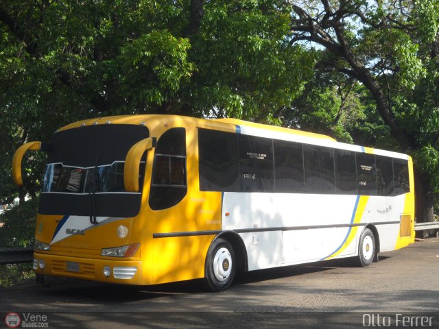 Transporte El Esfuerzo 05 por Otto Ferrer