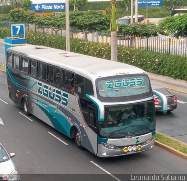 Zbuss S.A.C. 960 por Leonardo Saturno