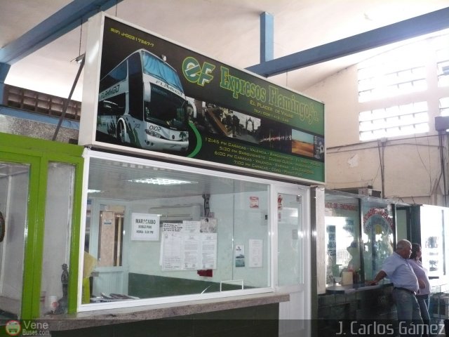 Garajes Paradas y Terminales Puerto La Cruz por J. Carlos G�mez