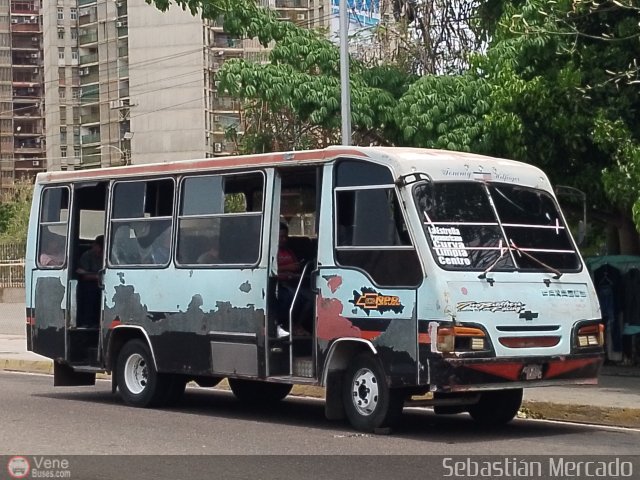 ZU - Colectivos La Limpia - La Estrella 035 por Sebastin Mercado