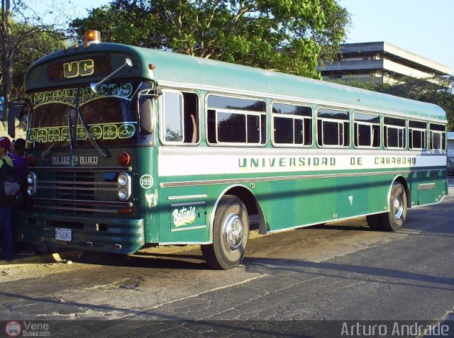 Universidad de Carabobo 199 por Arturo Andrade