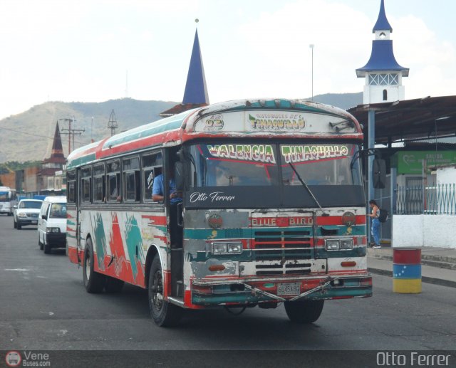 Autobuses de Tinaquillo 02 por Otto Ferrer