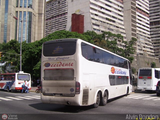 Expresos Occidente 371 por Alvin Rond�n