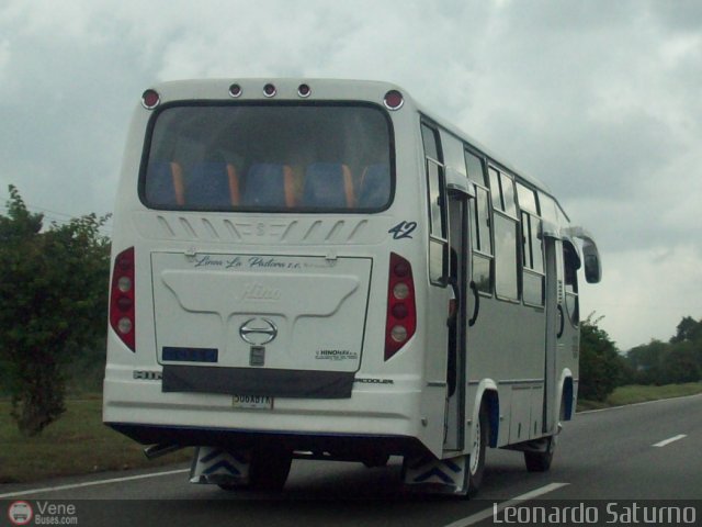 Lnea La Pastora 42 por Leonardo Saturno