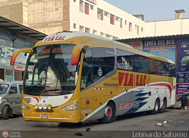 Transporte Va S.A.C. 700 por Leonardo Saturno