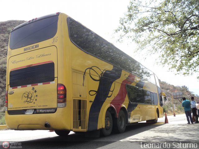 Expresos Los Llanos 305 por Leonardo Saturno