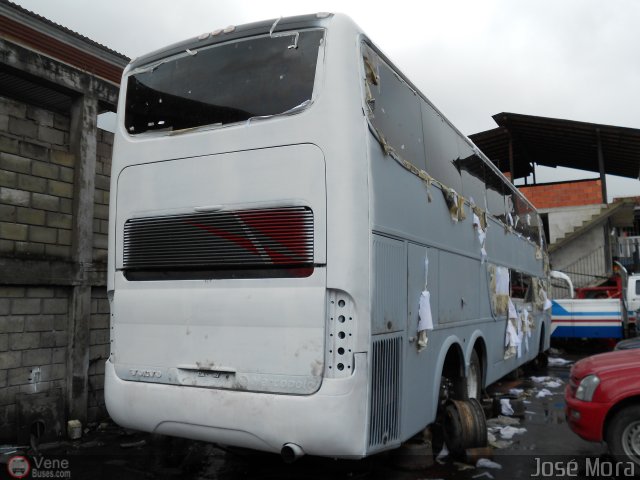 En Chiveras Abandonados Recuperacin 000 por Jos Mora