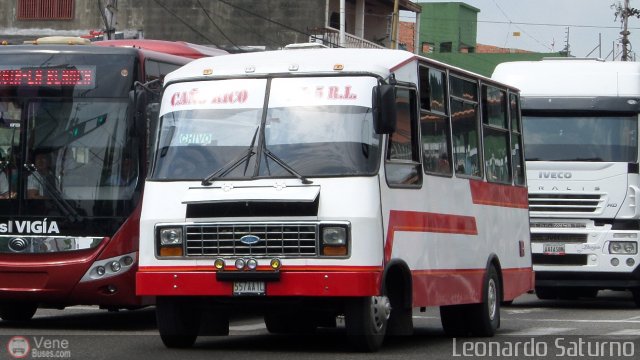 Coop. Caño Rico III - 5 R.L 97 por Leonardo Saturno