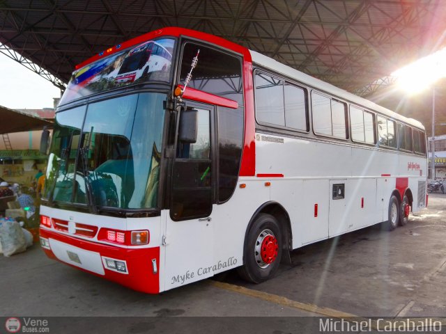 Santa Elena Express 016 por Michael Caraballo