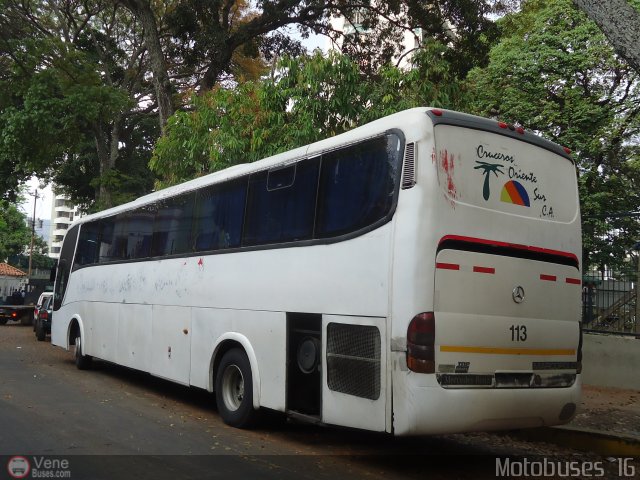 Cruceros Oriente Sur 113 por Waldir Mata