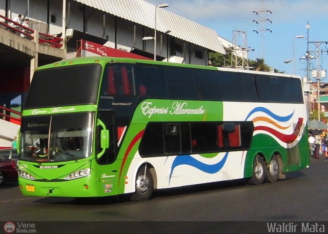 Expresos Maracaibo 0144 por Waldir Mata