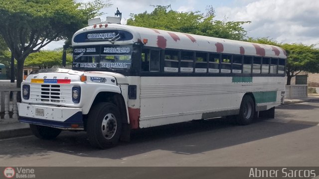 Colectivos Guasare C.A 27 por Abner Sarcos